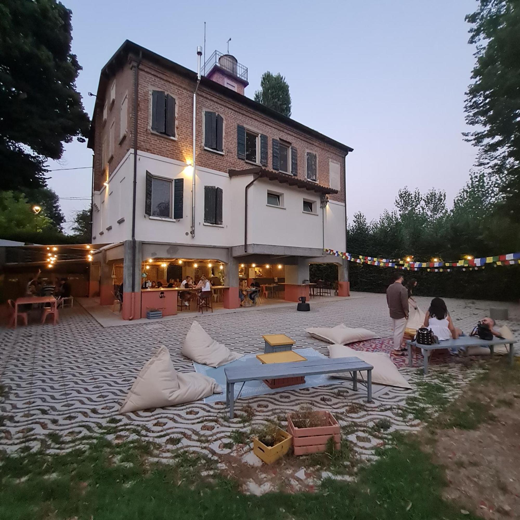 Locanda Dei Pontieri Guastalla Ngoại thất bức ảnh